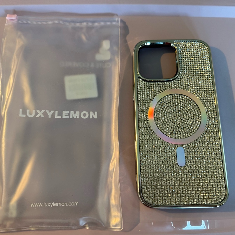 New iPhone 16 Pro Max LuxyLemon Silver Glitter Phone Case
